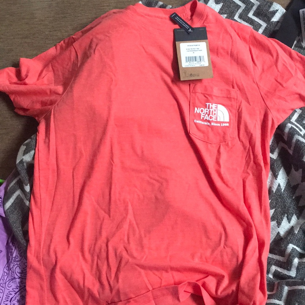North Face Pocket tee